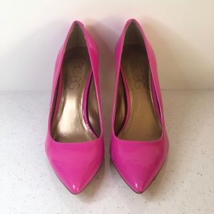BCBG gaminkha hot pink heels